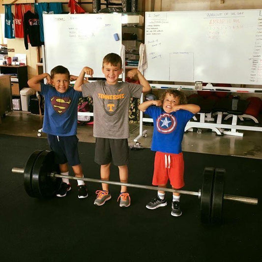 クロスフィット CrossFit は子供や女性、壮年などのクラス分けはあるのか？